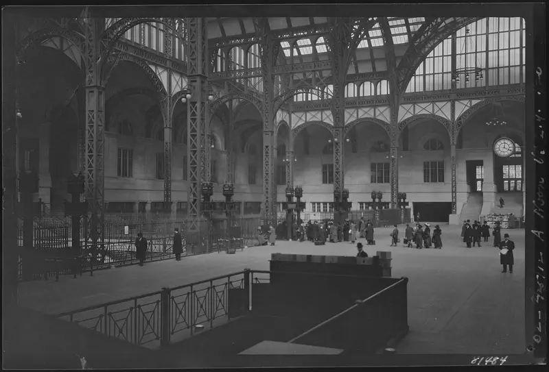 The main concourse of the original Penn Station, flooded with light.